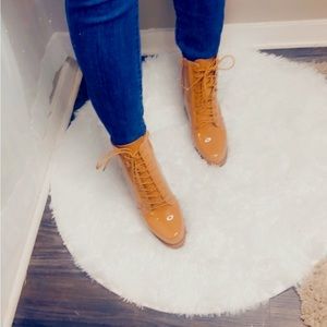 peanut butter colored comfortable 3inch Boots